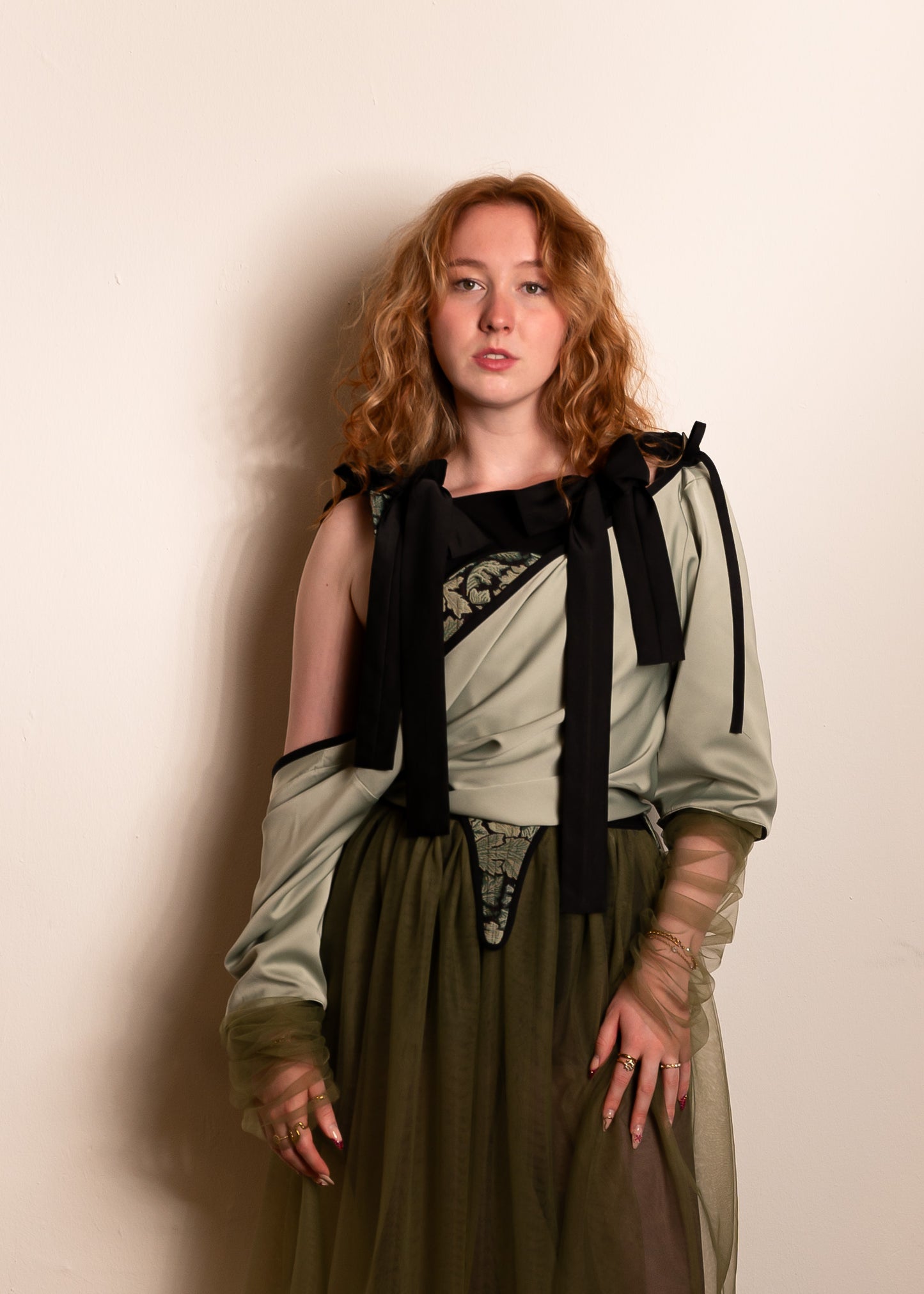 Cropped Pullover/Myth